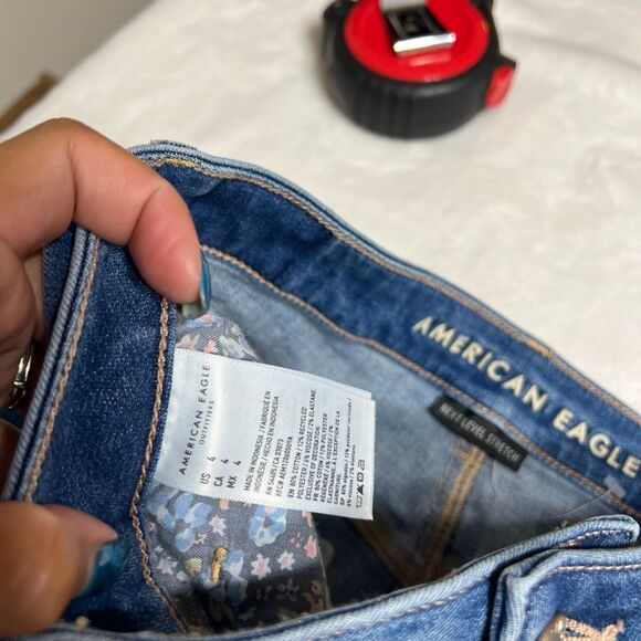 American Eagle Super High Rise Shortie Shorts 4 Women - Picture 6 of 7